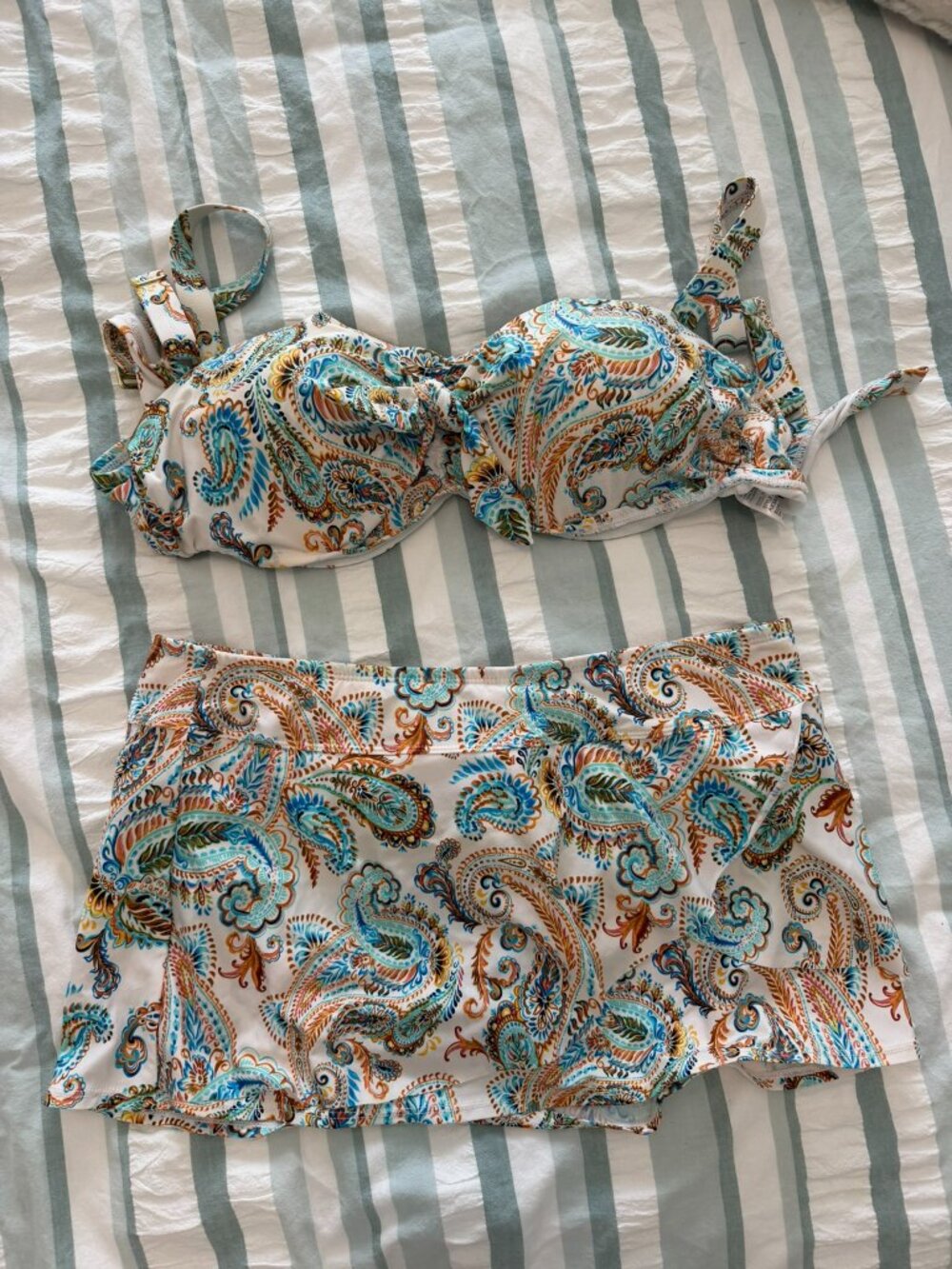 Alex Marie Paisley Bikini Top & Swim Skirt Set – Size Medium Bottom, Large Top